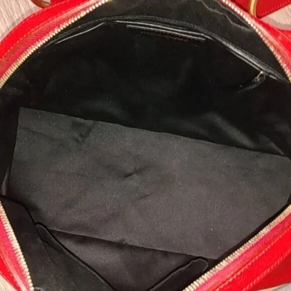 Yves Saint Laurent Large Red Muse Bag - Picture 14 of 16